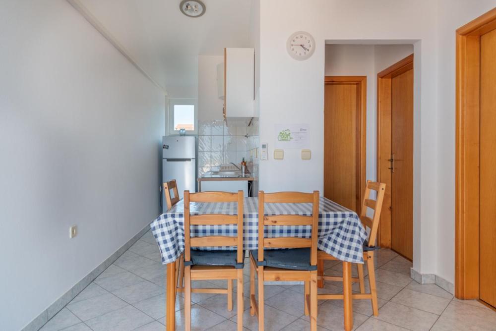 Rasin Apartments Pakoštane 外观 照片